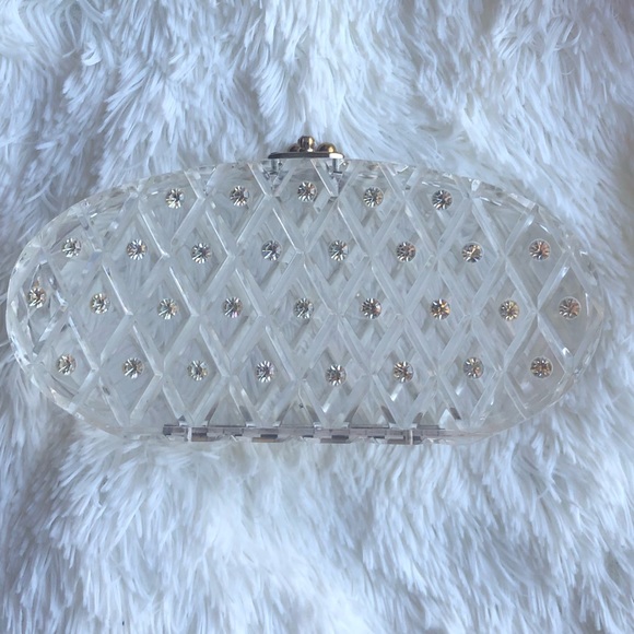 Handbags - Vintage Lucite Clutch ❗️Rare Collectors piece